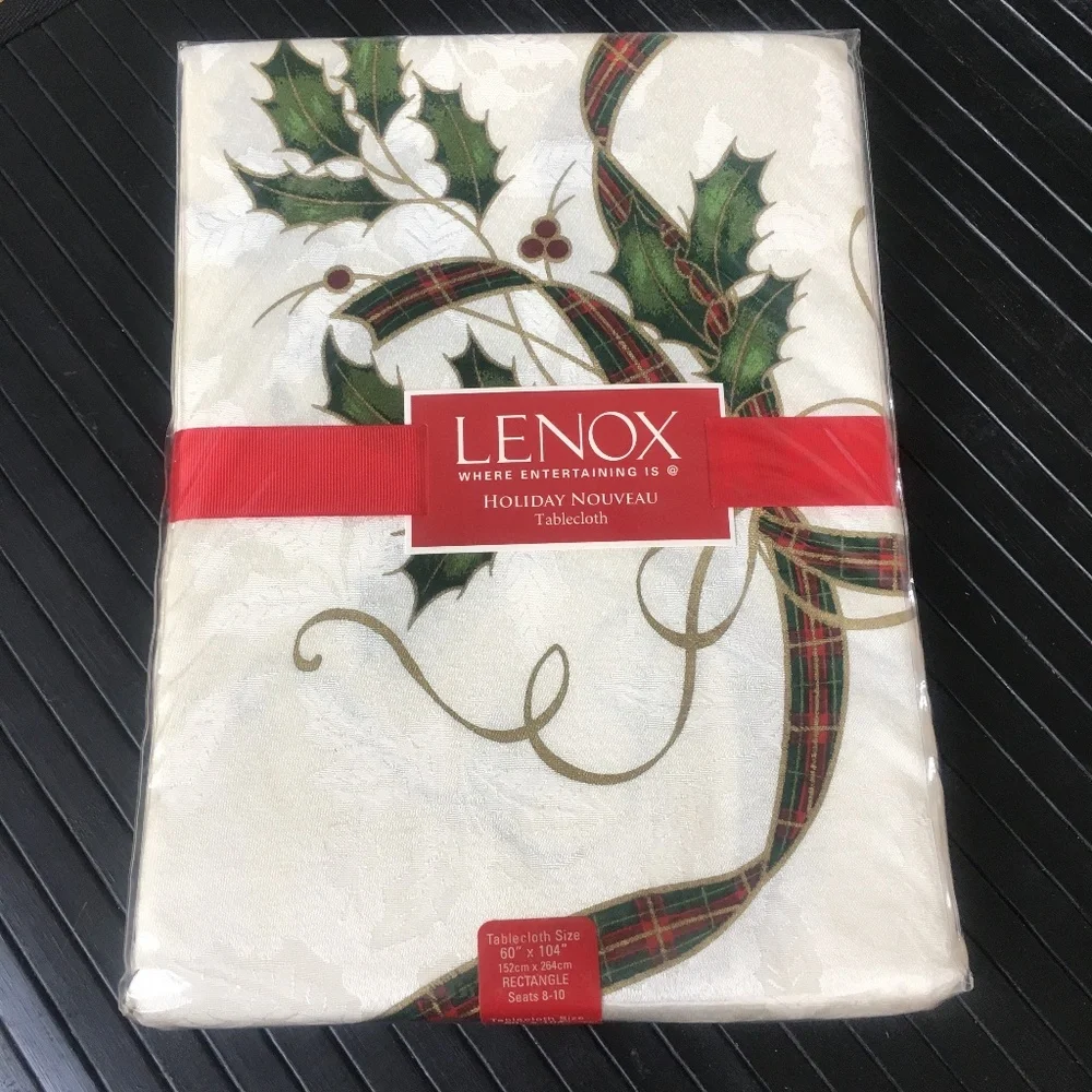 old stock (brand new in pkg) Lenox 60x104